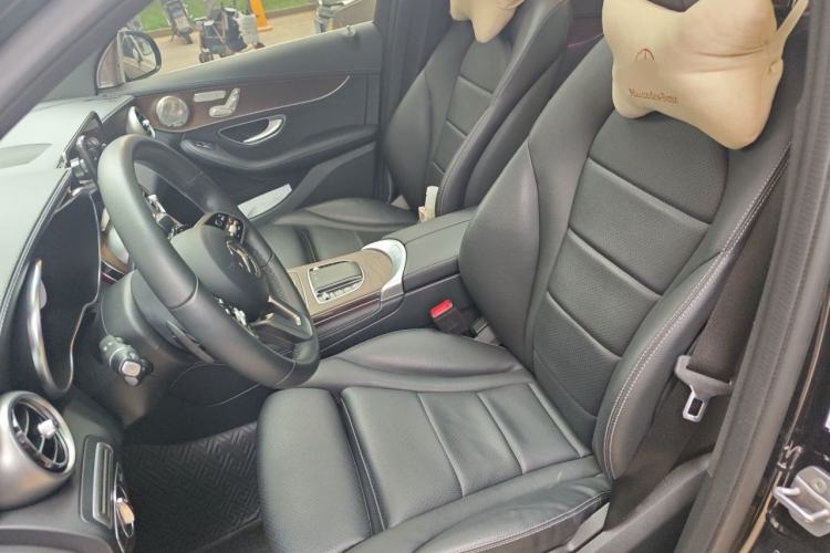 Used Mercedes-Benz GLC 2022 Second Facelift GLC 260 L 4MATIC Luxury Edition Left Front Seat