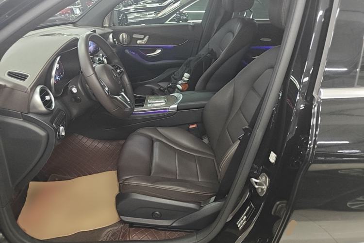 Used Mercedes-Benz GLC 2022 GLC 300 L 4MATIC Dynamic Model Left Front Seat