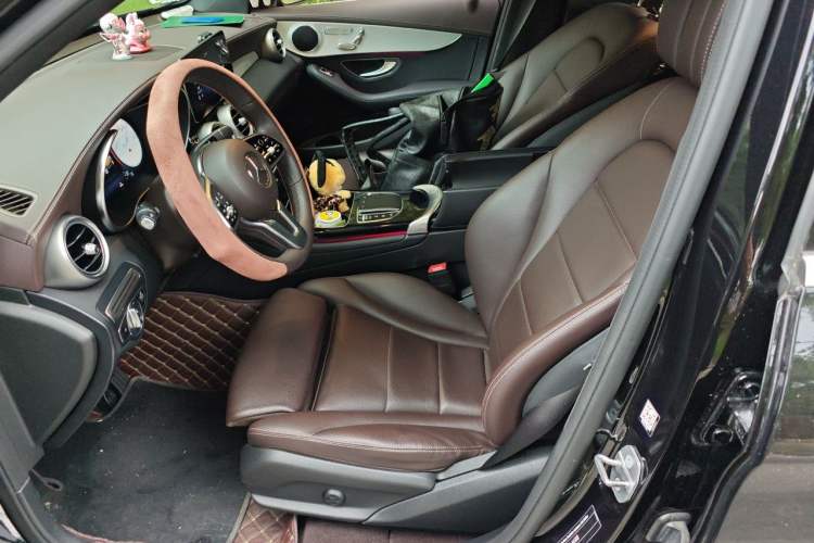 Used Mercedes-Benz GLC 2022 Facelifted GLC 260 L 4MATIC Dynamic Edition Left Front Seat