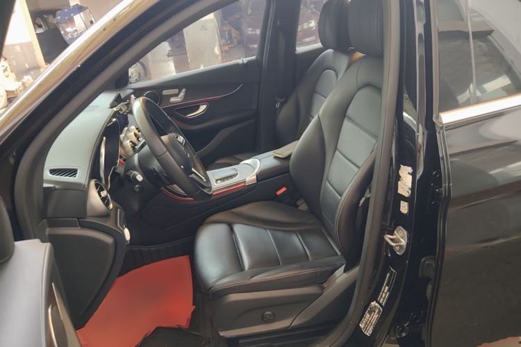 Used Mercedes-Benz GLC 2022 Refreshed GLC 300 L 4MATIC Dynamic Edition Prestige Version Left Front Seat