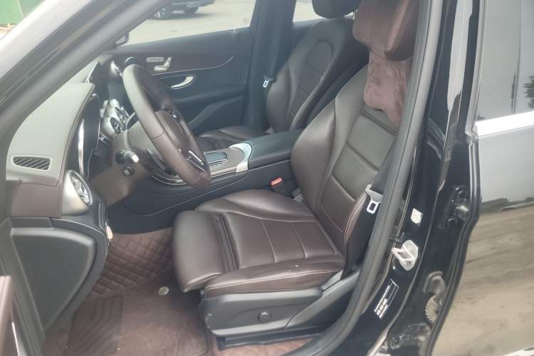 Used Mercedes-Benz GLC 2022 Second Facelift GLC 300 L 4MATIC Luxury Edition Left Front Seat