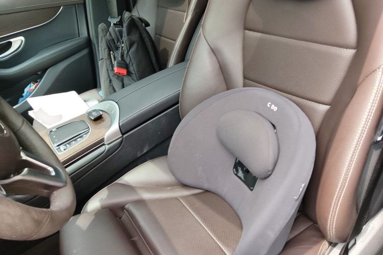 Used Mercedes-Benz GLC 2022 Facelift GLC 260 L 4MATIC Luxury Edition Left Front Seat