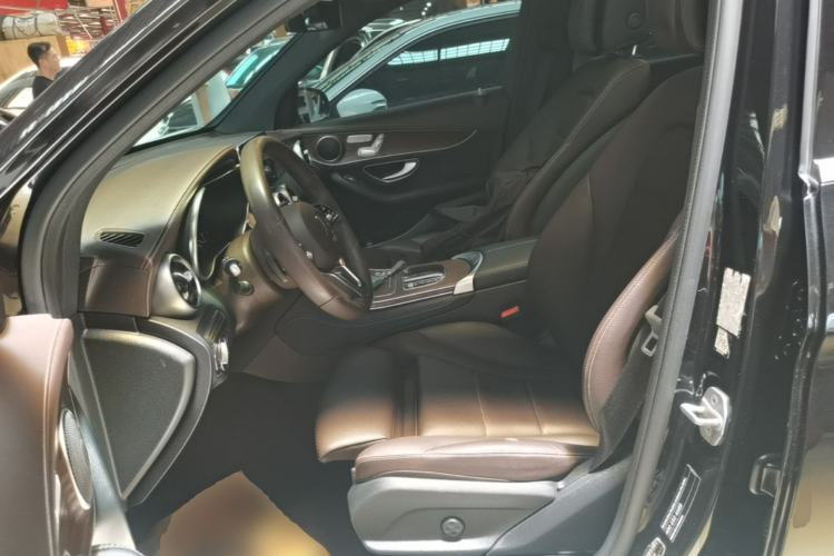Used Mercedes-Benz GLC 2022 Refreshed GLC 300 L 4MATIC Dynamic Edition Left Front Seat