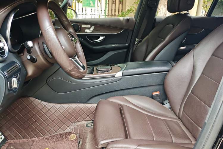 Used Mercedes-Benz GLC 2022 GLC 300 L 4MATIC Dynamic Edition Prestige Model Left Front Seat