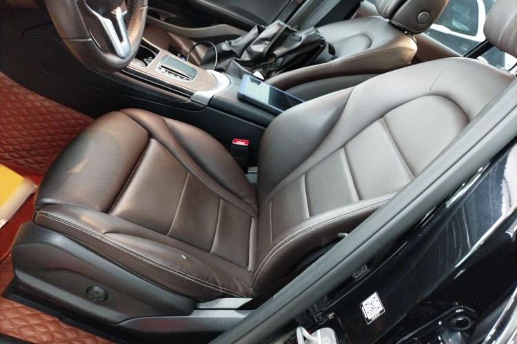 Used Mercedes-Benz GLC 2022 GLC 260 L 4MATIC Luxury Model Left Front Seat
