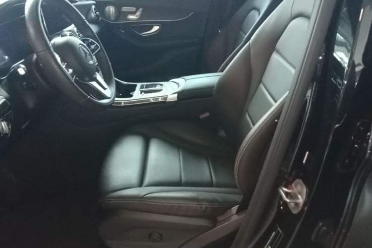 Used Mercedes-Benz GLC 2022 Refreshed GLC 300 L 4MATIC Dynamic Edition Prestige Version Left Front Seat
