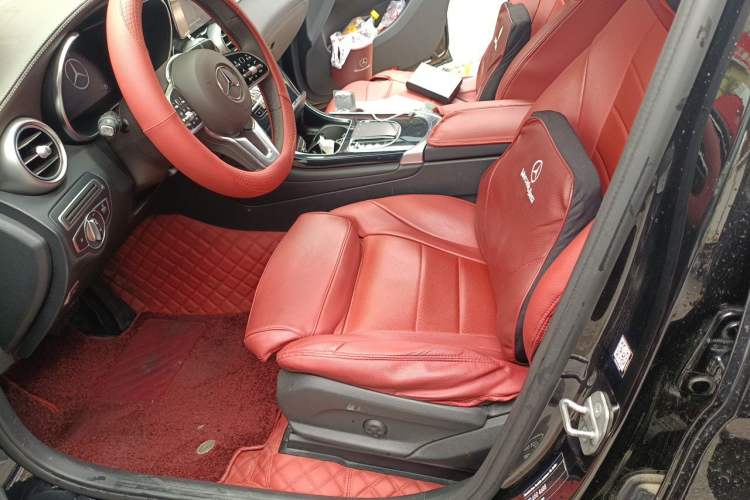 Used Mercedes-Benz GLC 2022 Facelifted GLC 260 L 4MATIC Dynamic Edition Left Front Seat