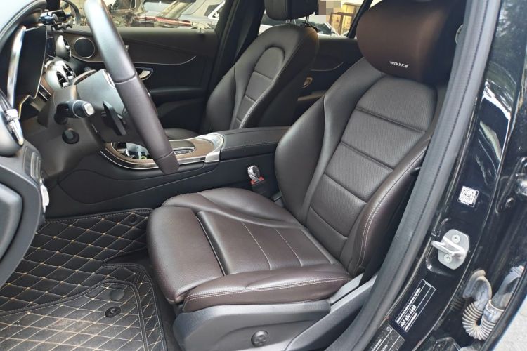 Used Mercedes-Benz GLC 2022 Refreshed GLC 300 L 4MATIC Dynamic Edition Prestige Version Left Front Seat