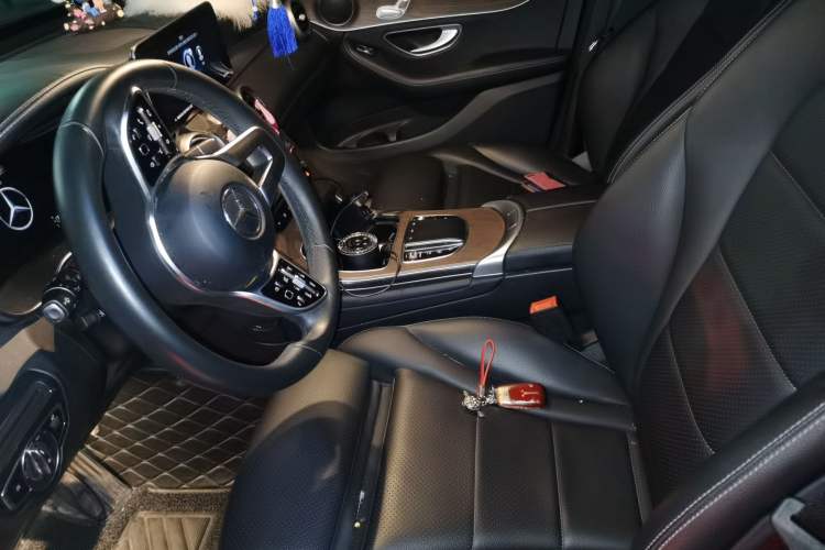 Used Mercedes-Benz GLC 2022 Refreshed GLC 300 L 4MATIC Dynamic Edition Prestige Version Left Front Seat