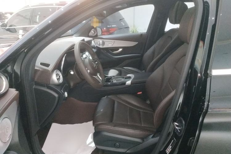 Used Mercedes-Benz GLC 2022 Refreshed GLC 260 L 4MATIC Dynamic Edition Left Front Seat