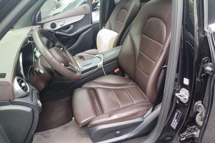 Used Mercedes-Benz GLC 2022 Refreshed GLC 260 L 4MATIC Dynamic Edition Left Front Seat