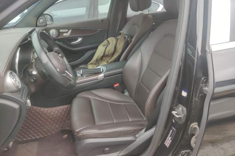 Used Mercedes-Benz GLC 2022 GLC 300 L 4MATIC Dynamic Model Left Front Seat