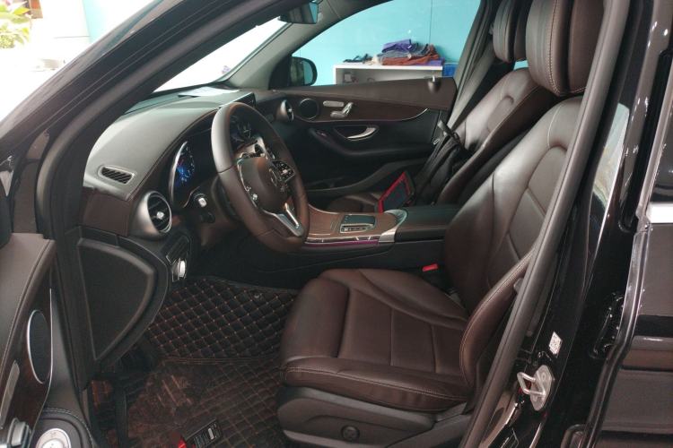 Used Mercedes-Benz GLC 2022 Refreshed GLC 300 L 4MATIC Dynamic Edition Prestige Version Left Front Seat