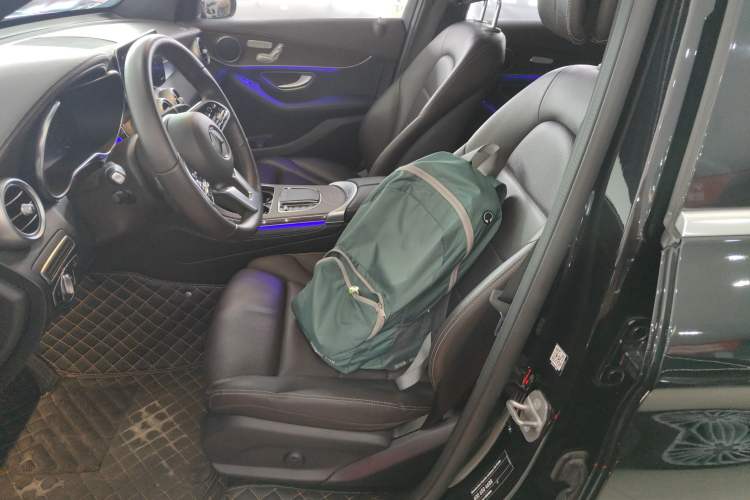Used Mercedes-Benz GLC 2022 Second Facelift GLC 260 L 4MATIC Luxury Edition Left Front Seat