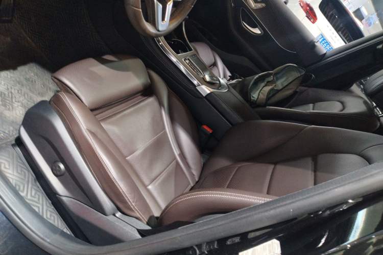 Used Mercedes-Benz GLC 2022 GLC 300 L 4MATIC Dynamic Edition Prestige Model Left Front Seat
