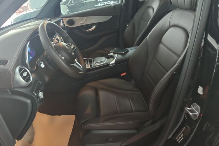 Used Mercedes-Benz GLC 2022 Facelifted GLC 260 L 4MATIC Dynamic Edition Left Front Seat