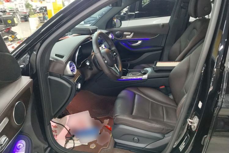 Used Mercedes-Benz GLC 2022 Refreshed GLC 300 L 4MATIC Dynamic Edition Prestige Version Left Front Seat