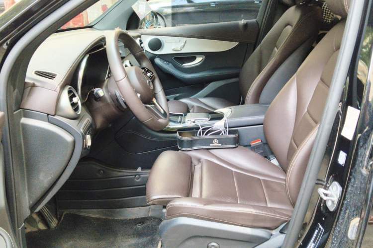 Used Mercedes-Benz GLC 2022 Refreshed GLC 260 L 4MATIC Dynamic Edition Left Front Seat