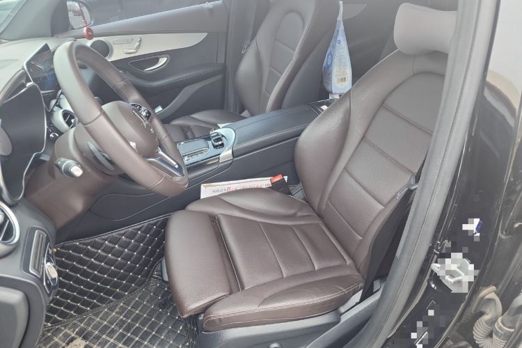 Used Mercedes-Benz GLC 2022 Facelifted GLC 260 L 4MATIC Dynamic Edition Left Front Seat