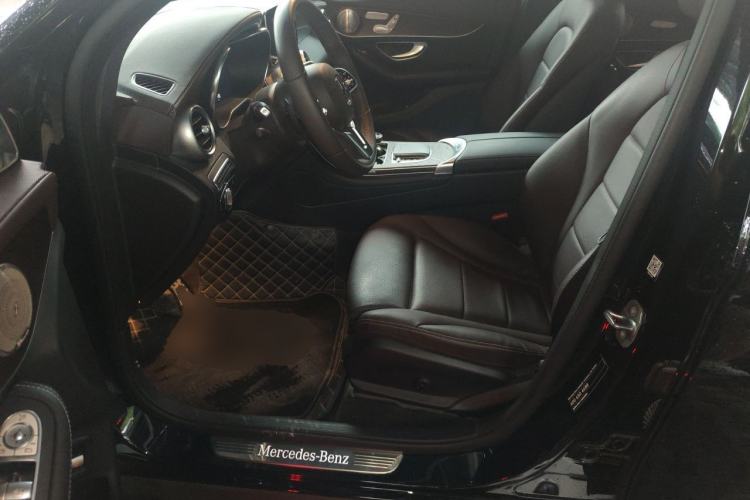 Used Mercedes-Benz GLC 2022 Refreshed GLC 300 L 4MATIC Dynamic Edition Prestige Version Left Front Seat