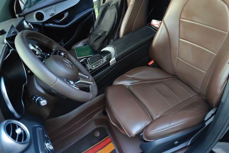 Used Mercedes-Benz GLC 2022 Facelifted GLC 260 L 4MATIC Dynamic Edition Left Front Seat