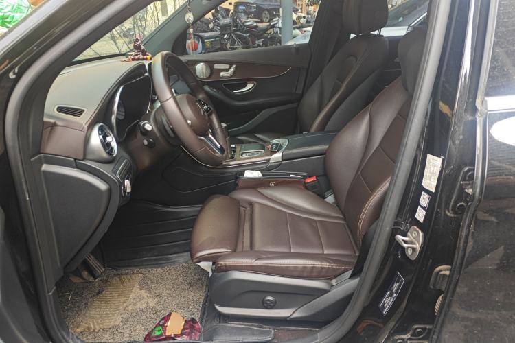 Used Mercedes-Benz GLC 2022 GLC 300 L 4MATIC Dynamic Model Left Front Seat