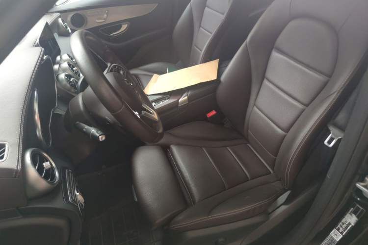 Used Mercedes-Benz GLC 2022 Facelifted GLC 260 L 4MATIC Dynamic Edition Left Front Seat