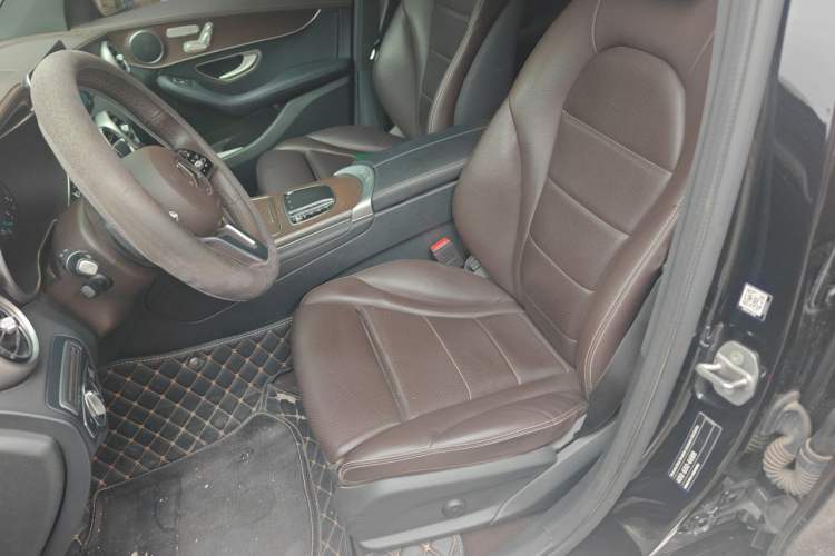 Used Mercedes-Benz GLC 2022 Refreshed GLC 300 L 4MATIC Dynamic Edition Prestige Version Left Front Seat