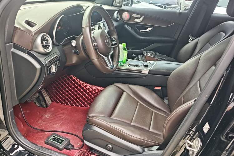 Used Mercedes-Benz GLC 2022 Refreshed GLC 300 L 4MATIC Dynamic Edition Prestige Version Left Front Seat