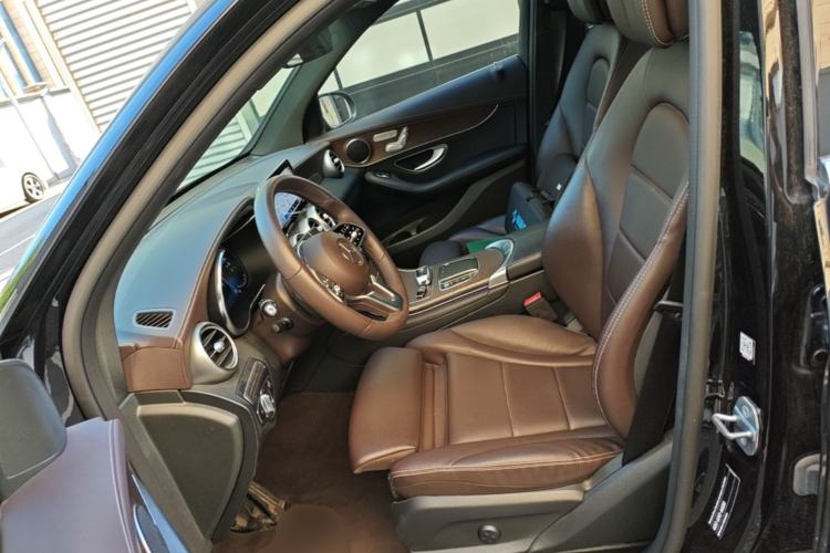 Used Mercedes-Benz GLC 2022 Refreshed GLC 300 L 4MATIC Dynamic Edition Prestige Version Left Front Seat