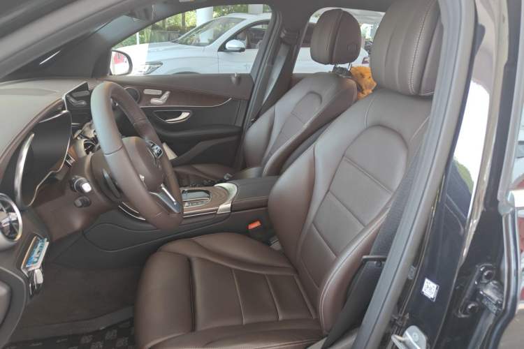 Used Mercedes-Benz GLC 2022 Refreshed GLC 300 L 4MATIC Dynamic Edition Prestige Version Left Front Seat