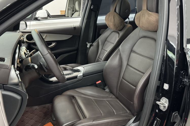 Used Mercedes-Benz GLC 2022 Refreshed GLC 260 L 4MATIC Dynamic Edition Left Front Seat