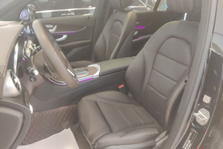 Used Mercedes-Benz GLC 2022 Second Facelift GLC 260 L 4MATIC Luxury Edition Left Front Seat