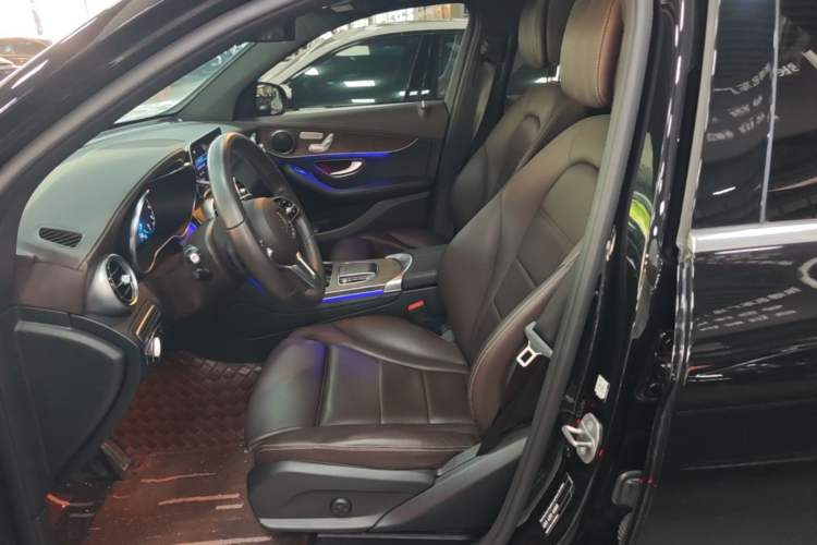 Used Mercedes-Benz GLC 2022 Refreshed GLC 300 L 4MATIC Dynamic Edition Prestige Version Left Front Seat