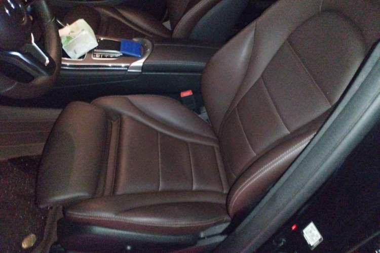 Used Mercedes-Benz GLC 2022 Refreshed GLC 300 L 4MATIC Dynamic Edition Prestige Version Left Front Seat