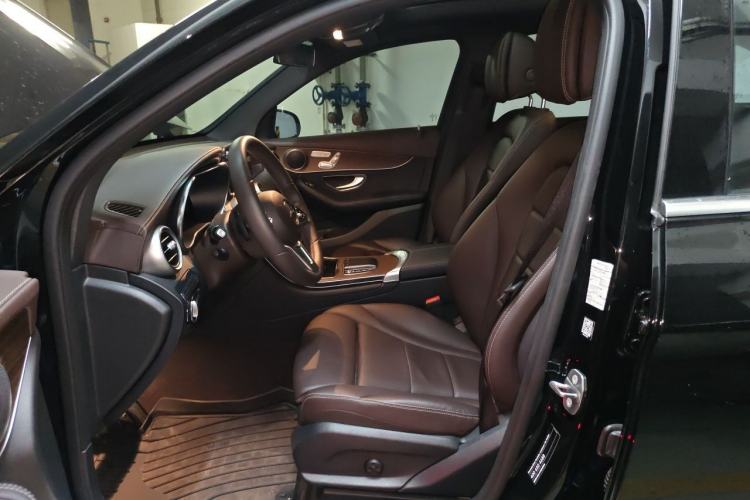 Used Mercedes-Benz GLC 2022 GLC 300 L 4MATIC Dynamic Edition Prestige Model Left Front Seat