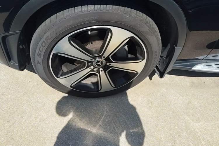 Used Mercedes-Benz GLC 2022 Refreshed GLC 300 L 4MATIC Dynamic Edition Prestige Version Left Front Wheel Hub