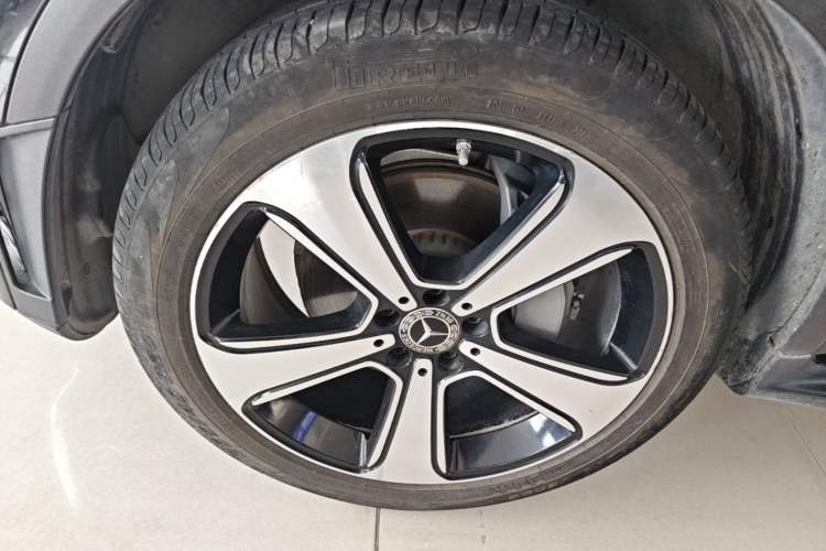 Used Mercedes-Benz GLC 2022 Refreshed GLC 300 L 4MATIC Dynamic Edition Prestige Version Left Front Wheel Hub