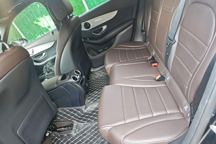 Used Mercedes-Benz GLC 2022 Facelifted GLC 260 L 4MATIC Dynamic Edition Left Rear Seat