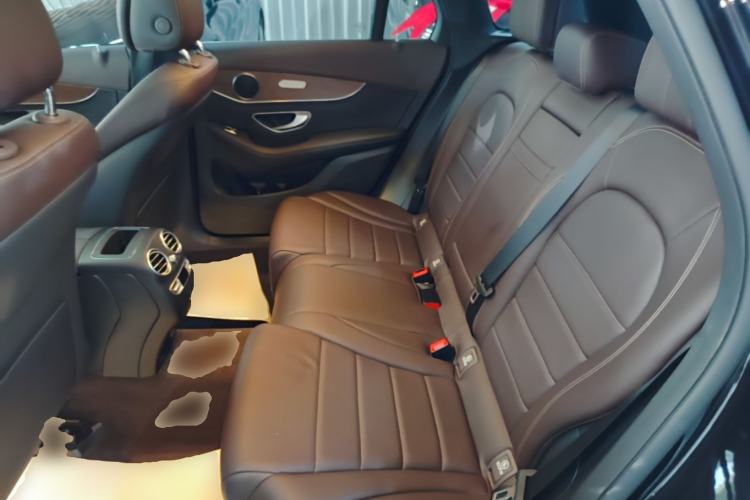 Used Mercedes-Benz GLC 2022 Refreshed GLC 300 L 4MATIC Dynamic Edition Left Rear Seat