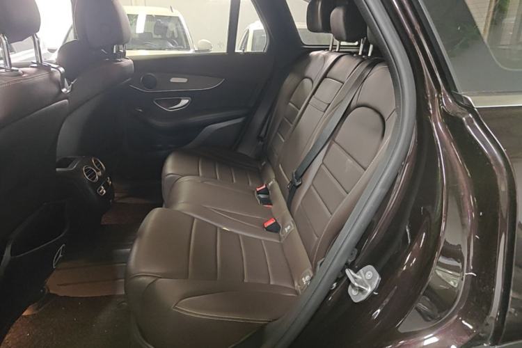 Used Mercedes-Benz GLC 2022 Refreshed GLC 300 L 4MATIC Dynamic Edition Left Rear Seat