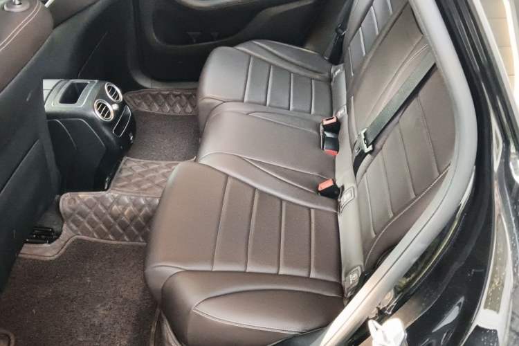 Used Mercedes-Benz GLC 2022 Facelifted GLC 260 L 4MATIC Dynamic Edition Left Rear Seat