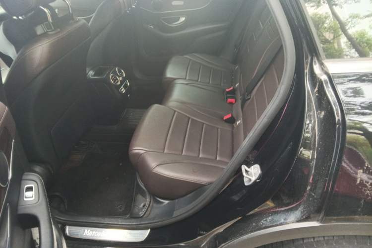 Used Mercedes-Benz GLC 2022 GLC 300 L 4MATIC Dynamic Edition Prestige Model Left Rear Seat