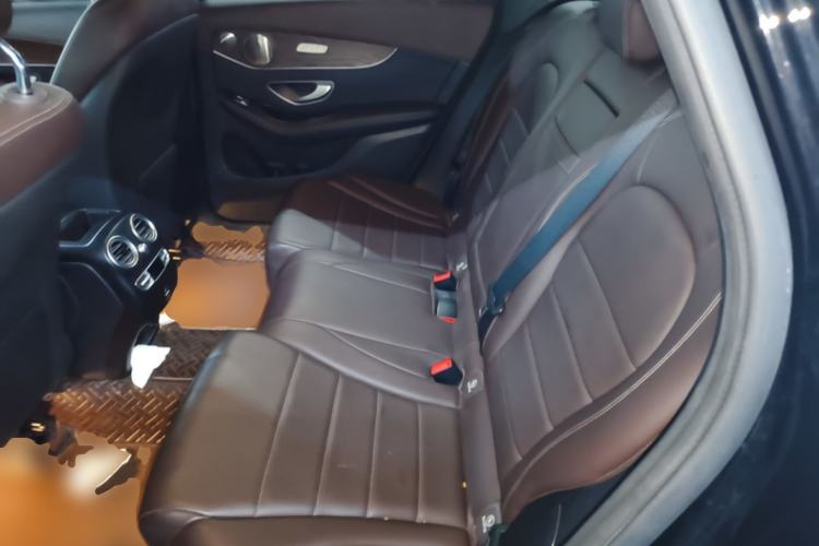 Used Mercedes-Benz GLC 2022 Refreshed GLC 300 L 4MATIC Dynamic Edition Prestige Version Left Rear Seat