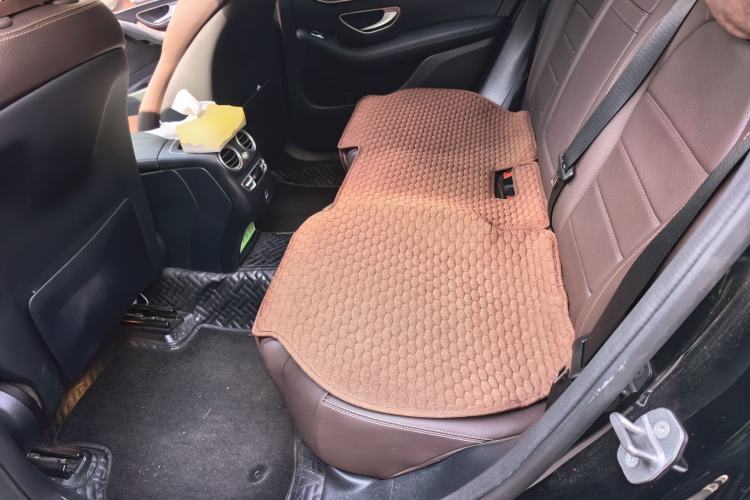 Used Mercedes-Benz GLC 2022 Refreshed GLC 300 L 4MATIC Dynamic Edition Prestige Version Left Rear Seat