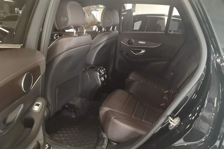 Used Mercedes-Benz GLC 2022 GLC 300 L 4MATIC Dynamic Edition Prestige Model Left Rear Seat
