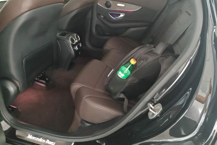 Used Mercedes-Benz GLC 2022 Refreshed GLC 300 L 4MATIC Dynamic Edition Prestige Version Left Rear Seat