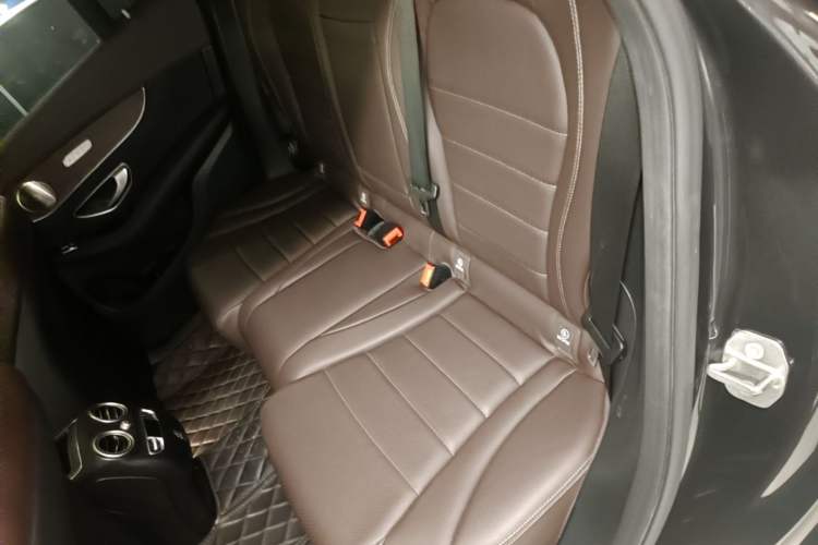 Used Mercedes-Benz GLC 2022 GLC 300 L 4MATIC Dynamic Model Left Rear Seat