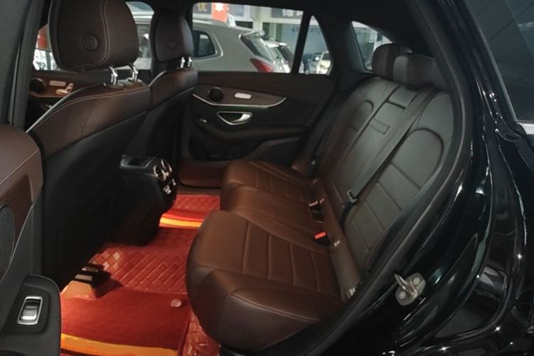 Used Mercedes-Benz GLC 2022 Refreshed GLC 300 L 4MATIC Dynamic Edition Prestige Version Left Rear Seat