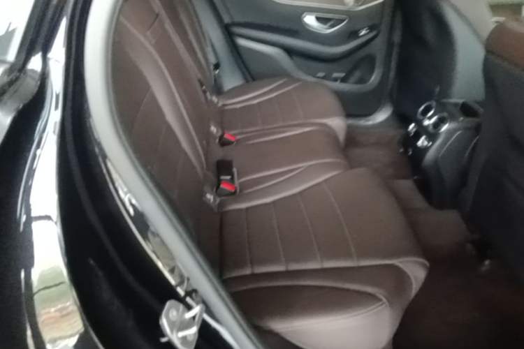 Used Mercedes-Benz GLC 2022 Refreshed GLC 300 L 4MATIC Dynamic Edition Prestige Version Left Rear Seat